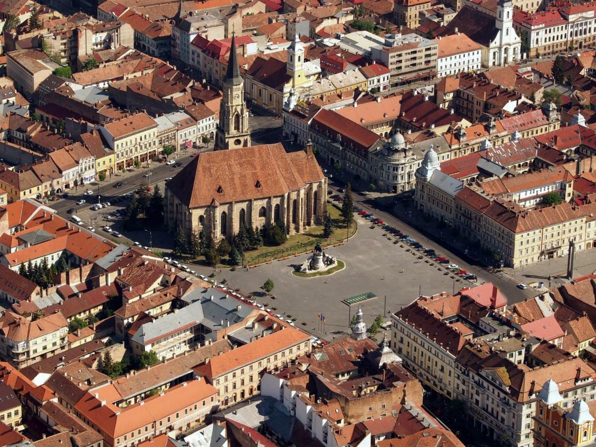 Studio K In Hitoric City Centre Cluj-Napoca Luaran gambar